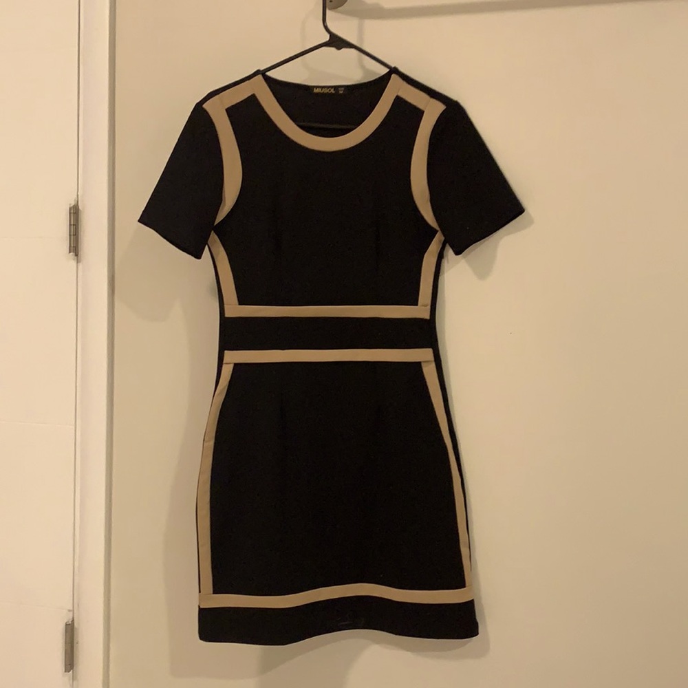 Casual/ business casual dress